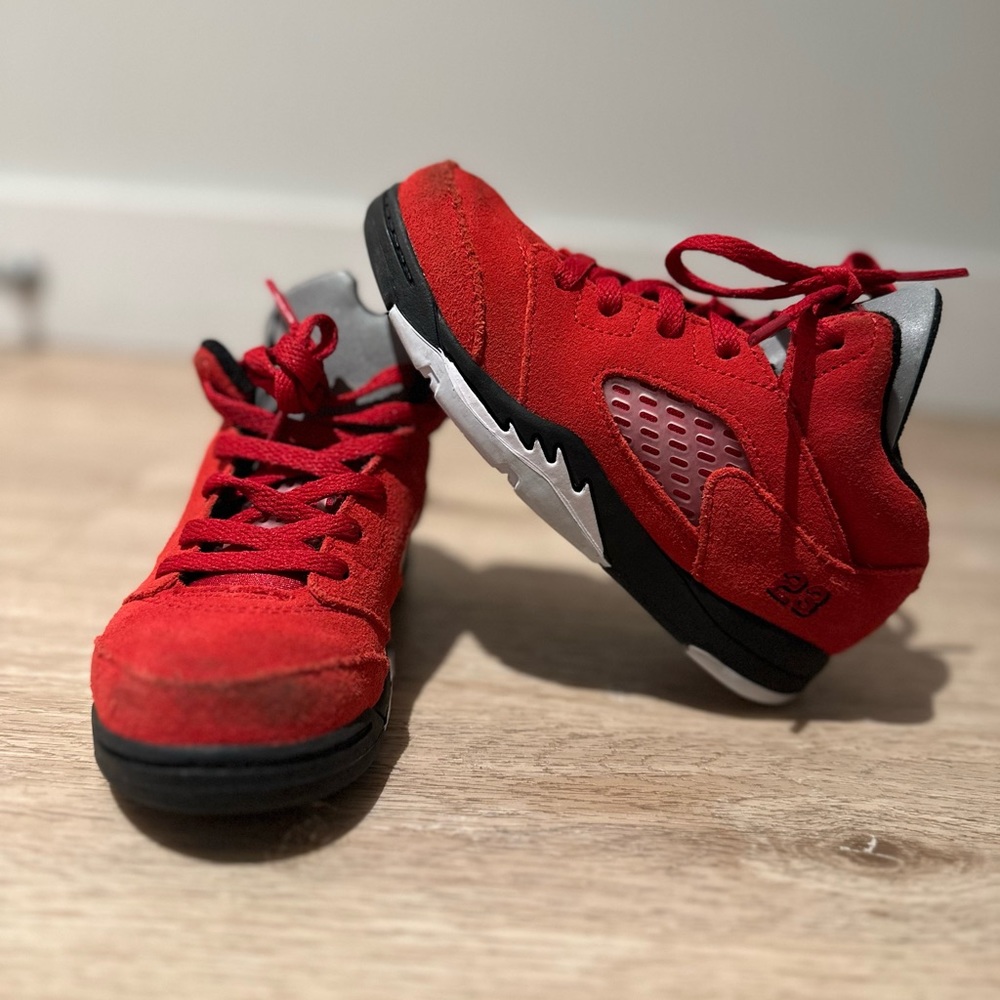 Kids Jordan 5 retro